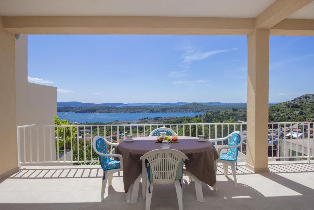 Bulat Sea View Apartments 시베니크 외부 사진