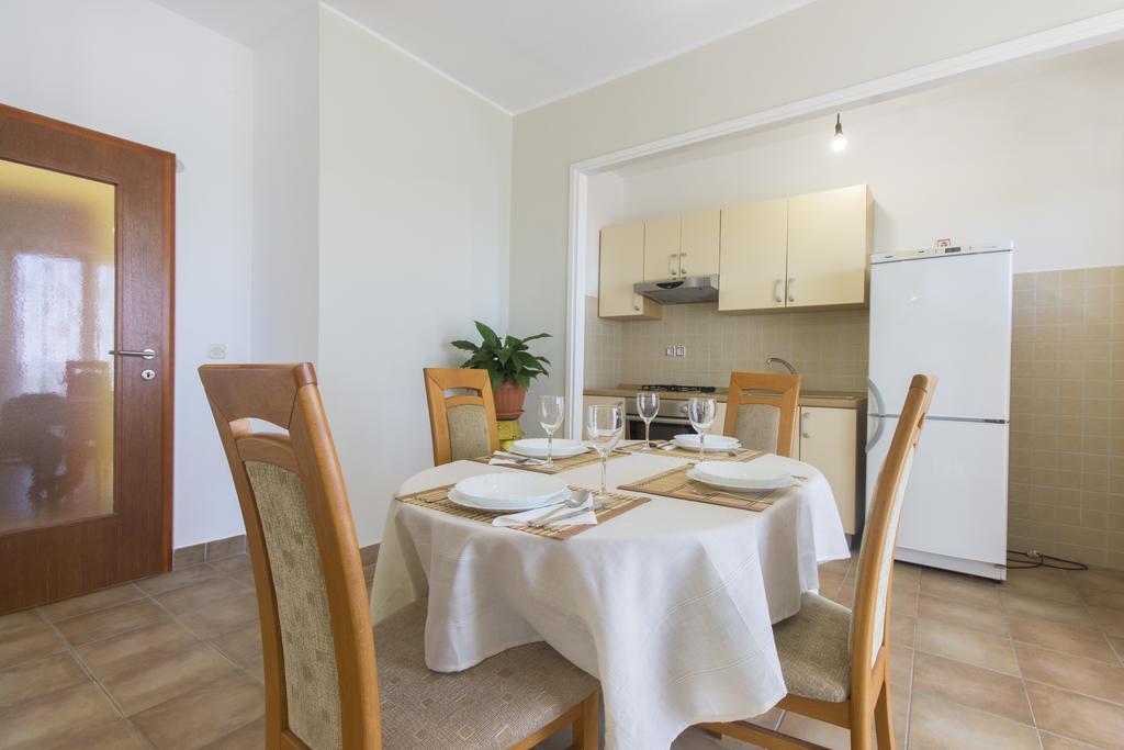 Bulat Sea View Apartments 시베니크 외부 사진
