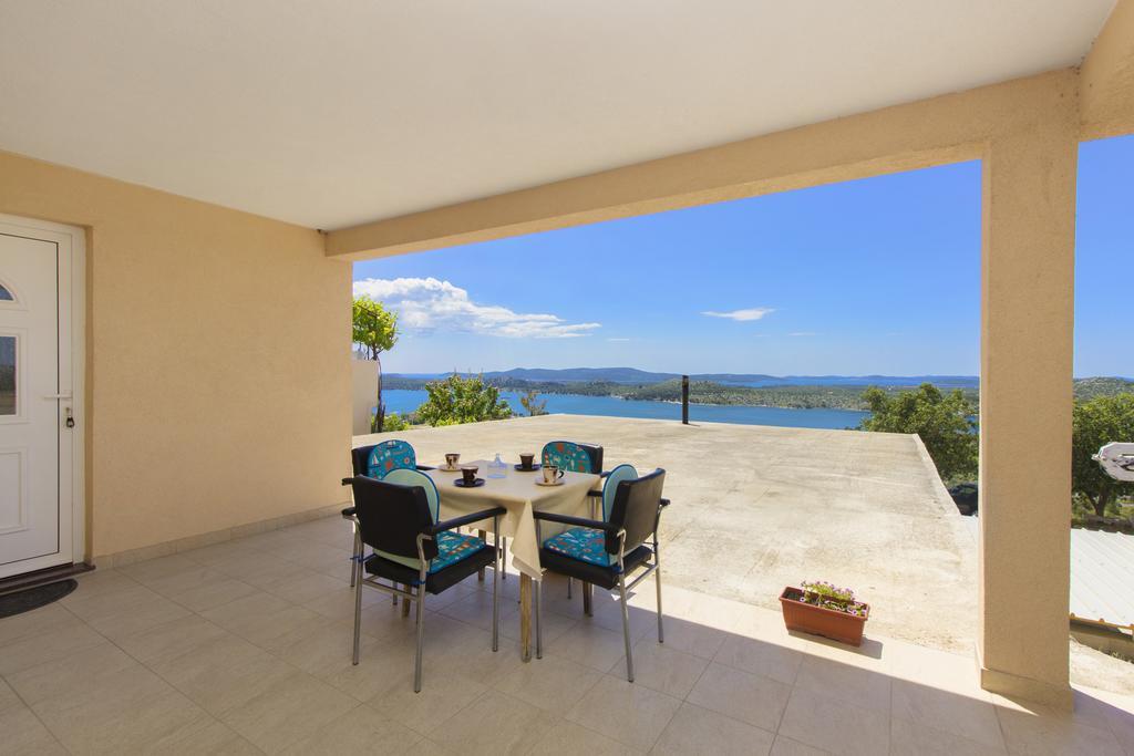 Bulat Sea View Apartments 시베니크 외부 사진